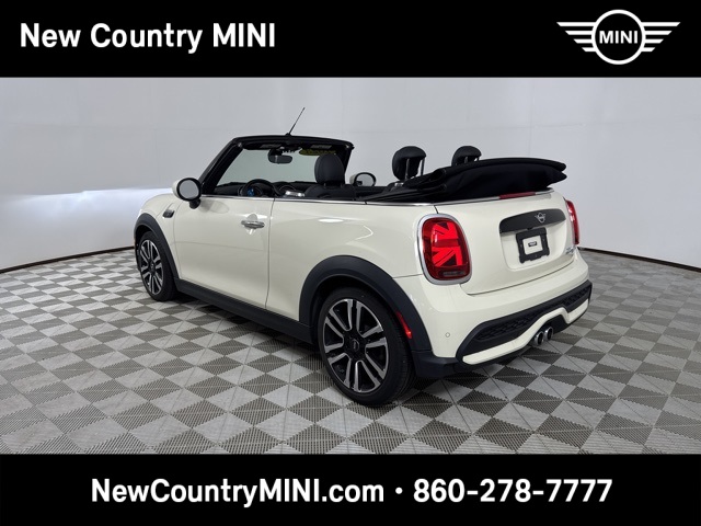 2023 Mini Cooper Convertible S photo 5