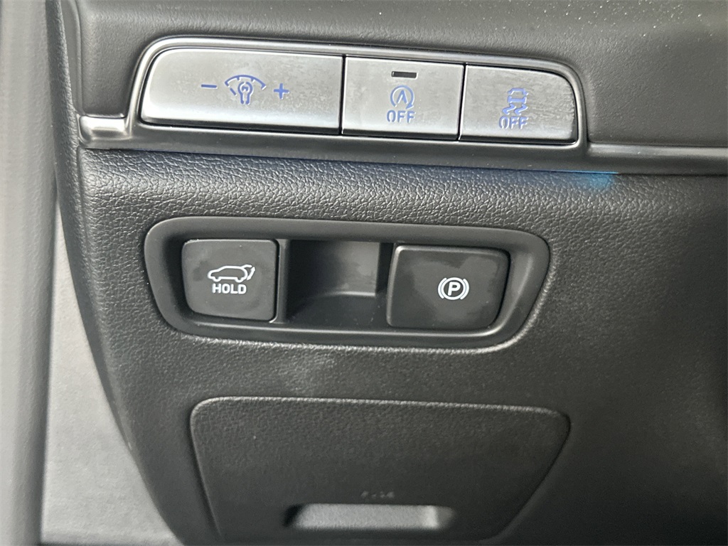 2023 Genesis GV80 2.5T AWD Advanced photo 18