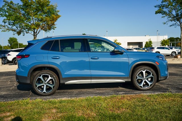 2025 Volkswagen Tiguan SE photo 40