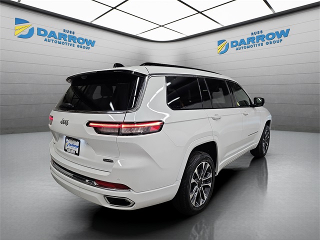 2025 Jeep Grand Cherokee Overland photo 5