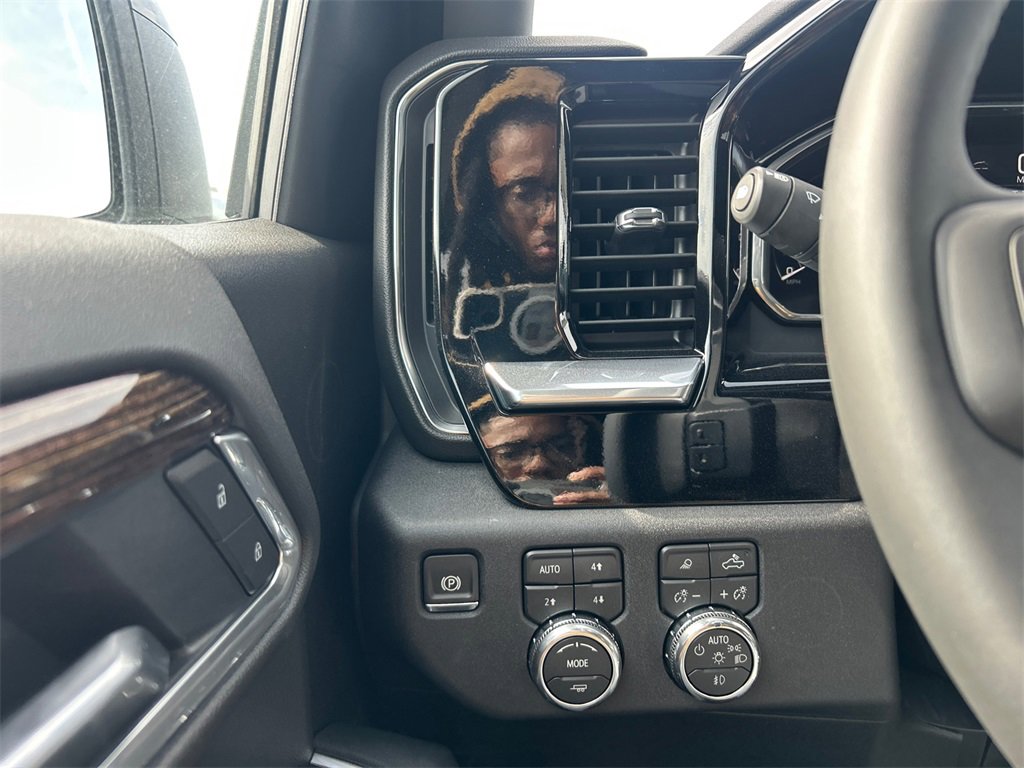 2026 GMC SIERRA - Image 18