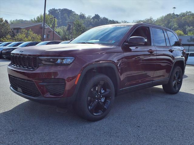 2025 Jeep Grand Cherokee Altitude photo 4