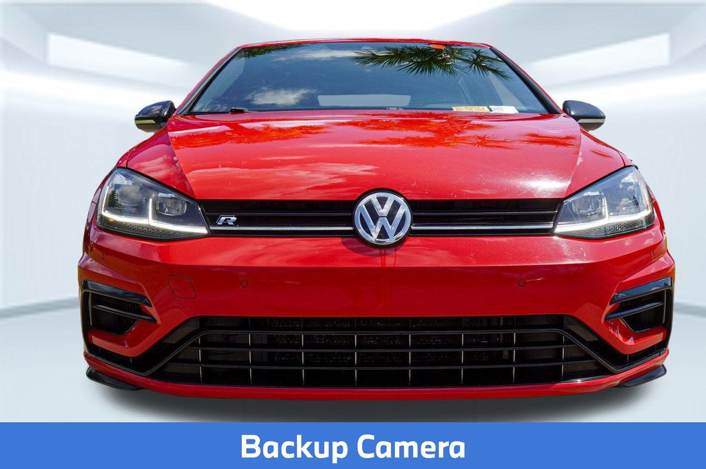 2019 Volkswagen Golf R 4Motion photo 2
