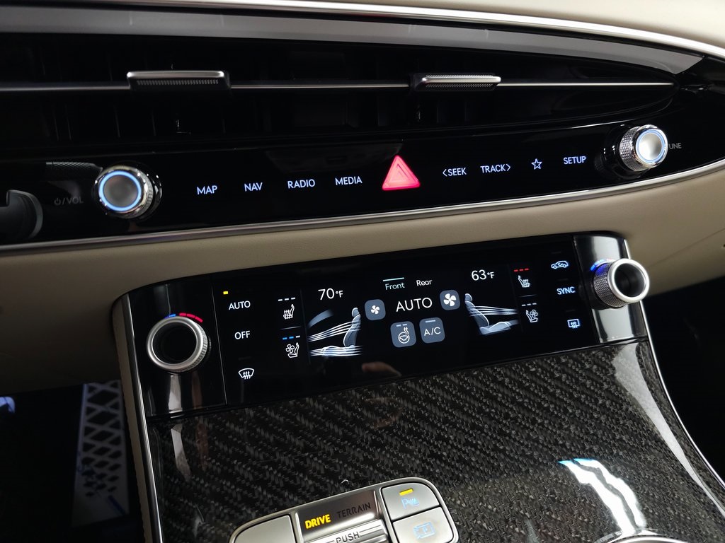 2026 Genesis GV70 3.5T Sport Prestige photo 21
