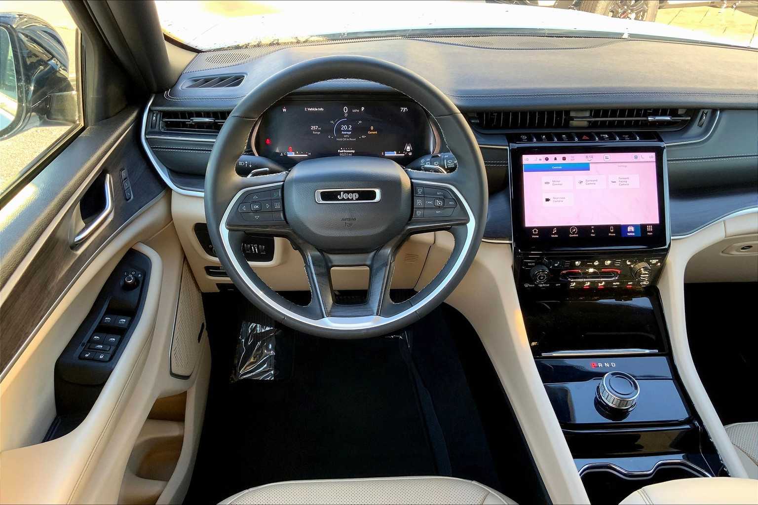 2023 Jeep Grand Cherokee Limited photo 5