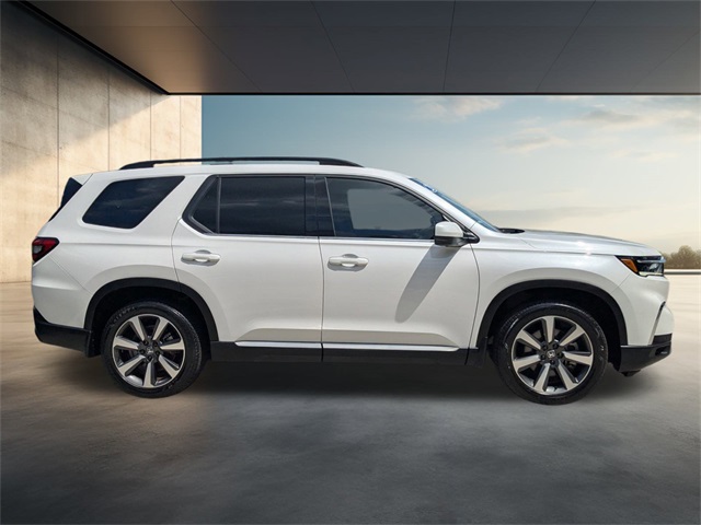 2024 Honda Pilot Elite photo 3