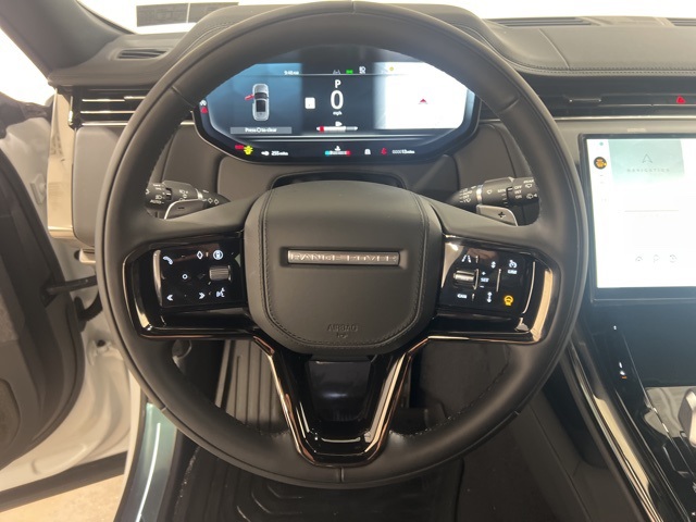 2025 Land Rover Range Rover Sport SE photo 13