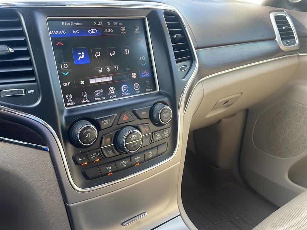 2014 Jeep Grand Cherokee Overland's photo