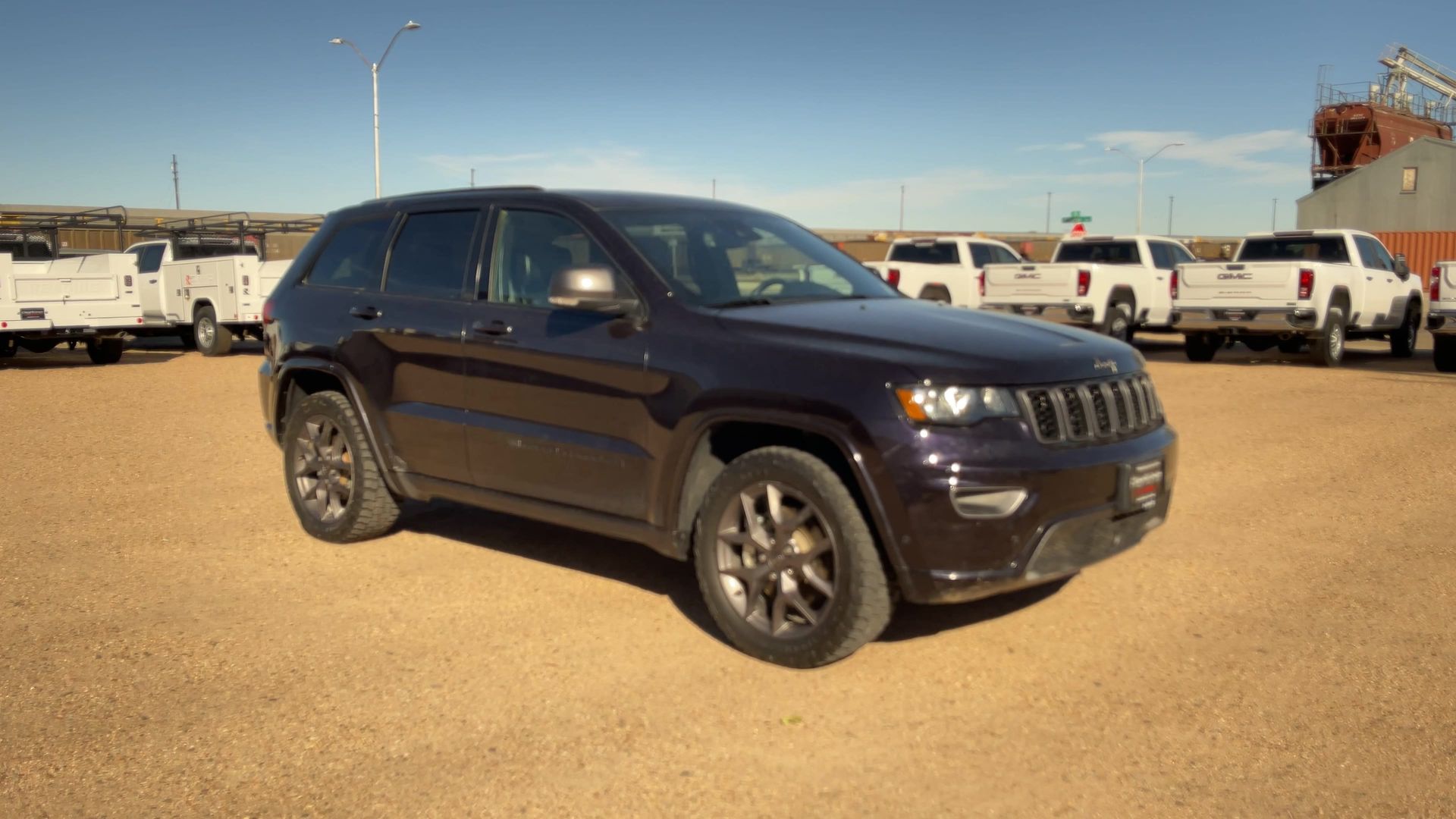 2021 Jeep Grand Cherokee Anniversary Edition photo 28