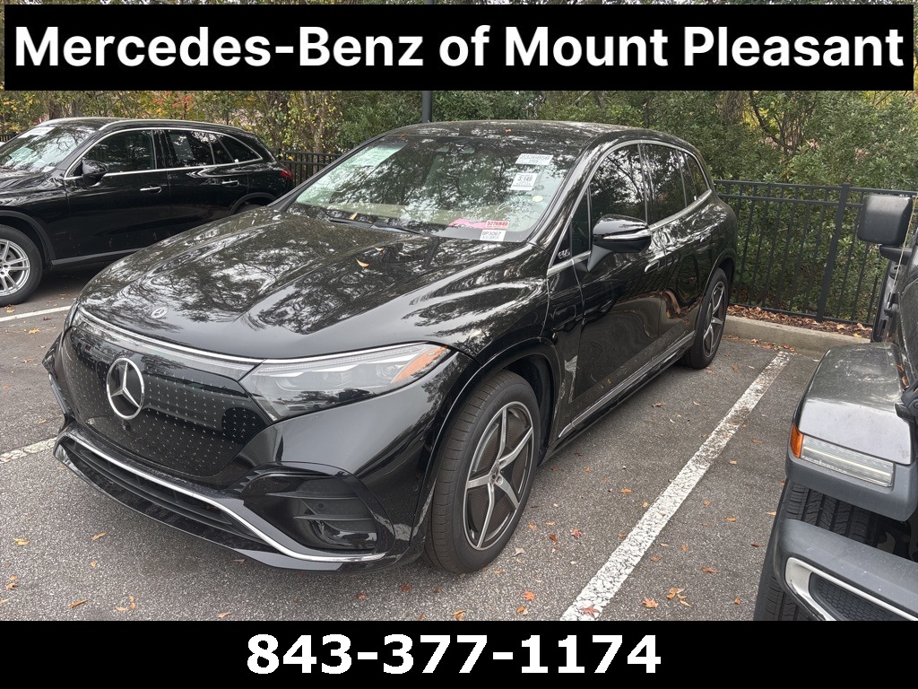 2023 Mercedes-Benz EQS SUV Base's photo