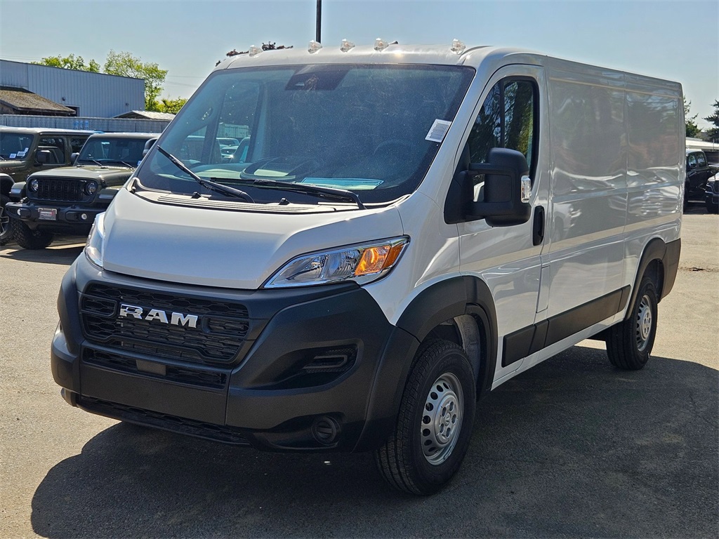 2025 Ram ProMaster 2500 Base photo 3