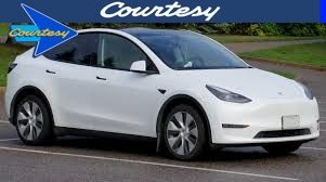 2022 Tesla Model X Plaid's photo