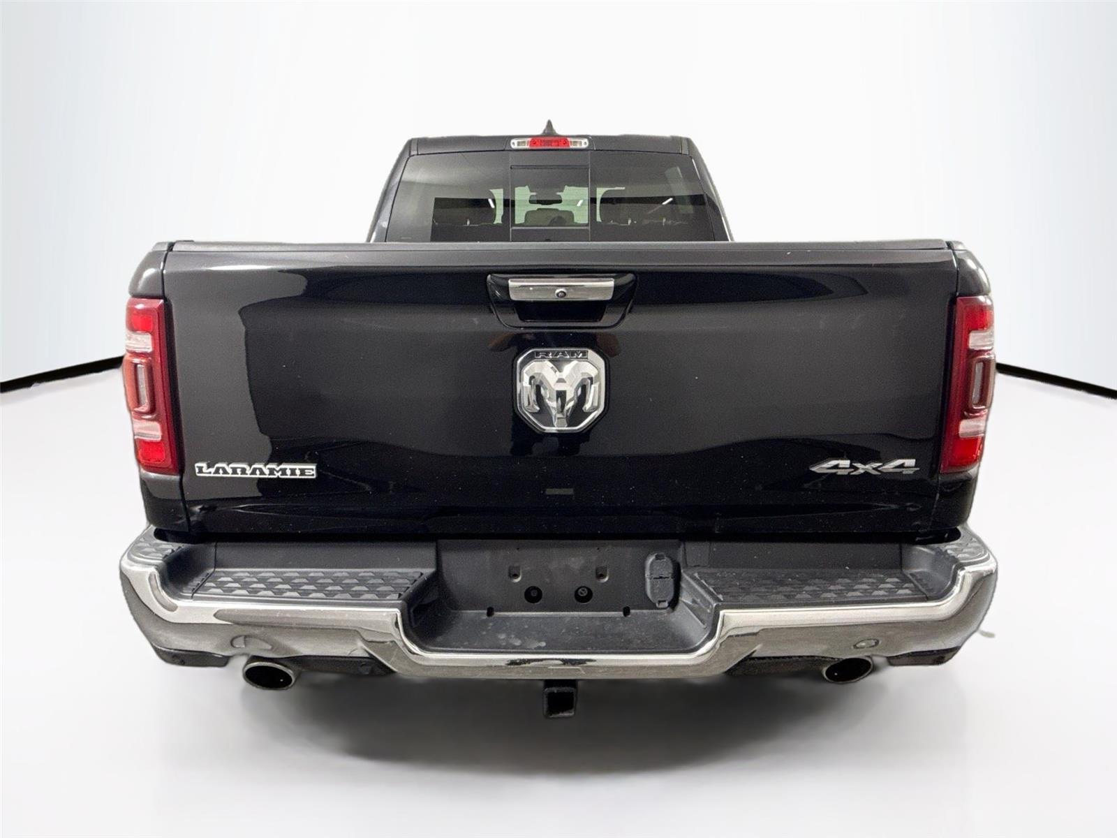 2019 Ram 1500 Laramie photo 7