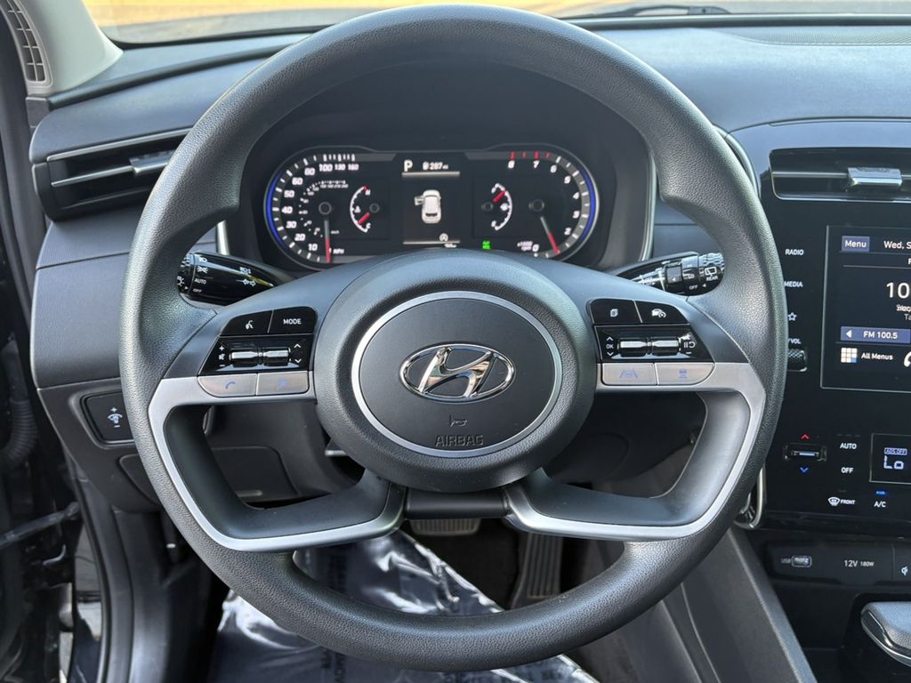 2024 Hyundai Tucson SEL photo 17