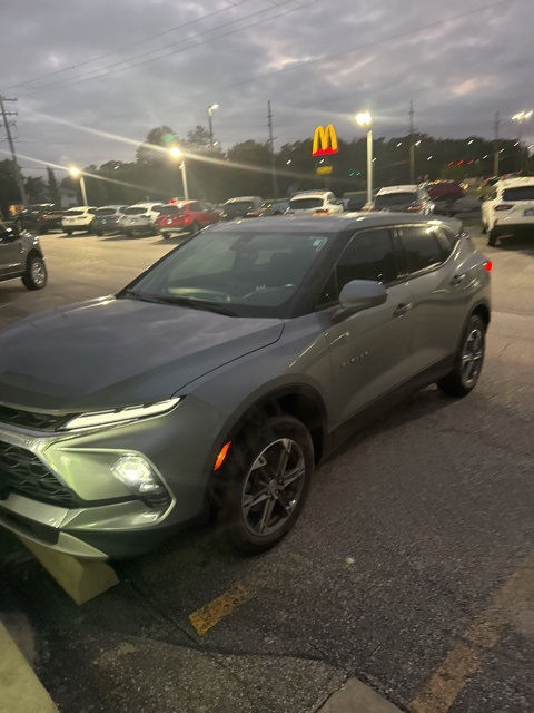 2023 Chevrolet Blazer 2LT photo 3