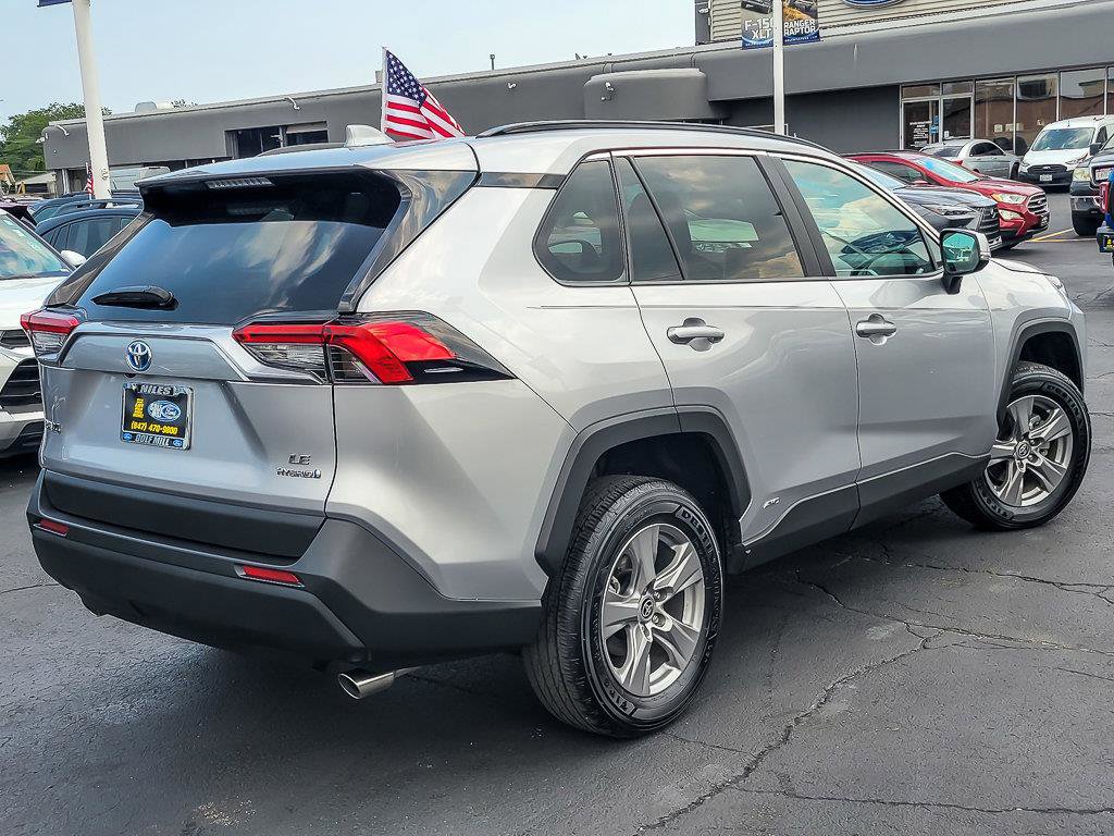 2024 TOYOTA RAV4 - Image 9