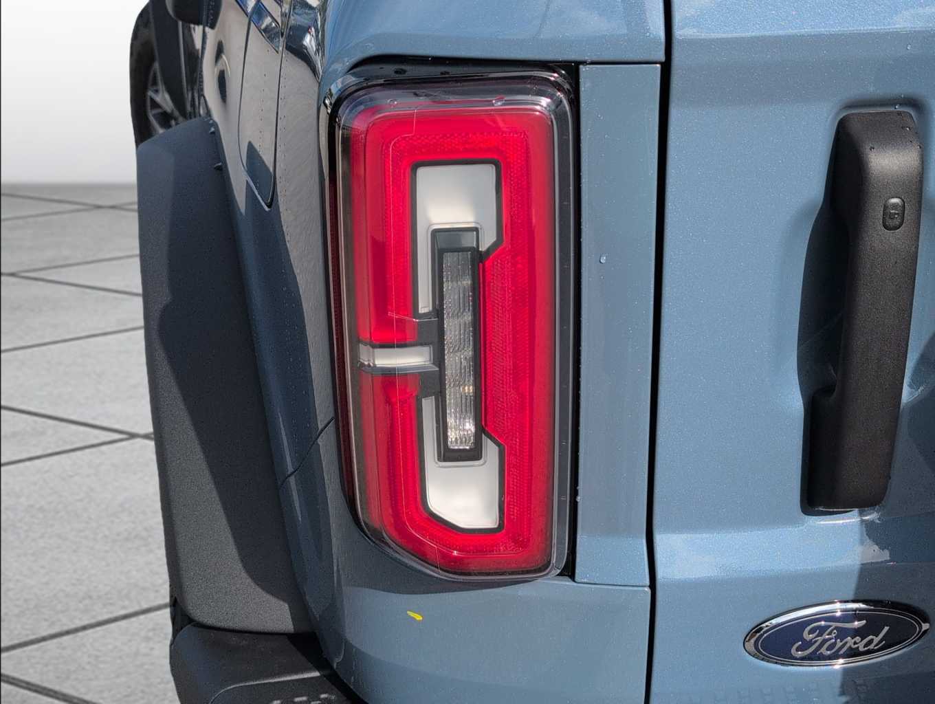 2025 Ford Bronco Badlands photo 15