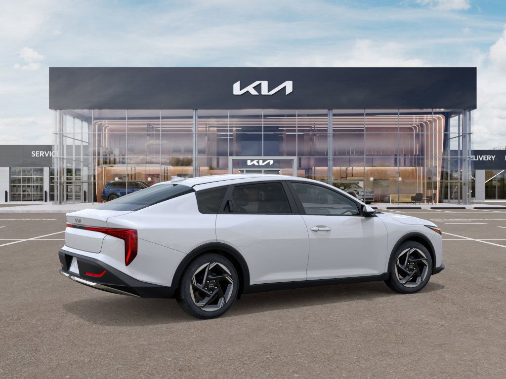 2025 Kia K4 EX photo 6