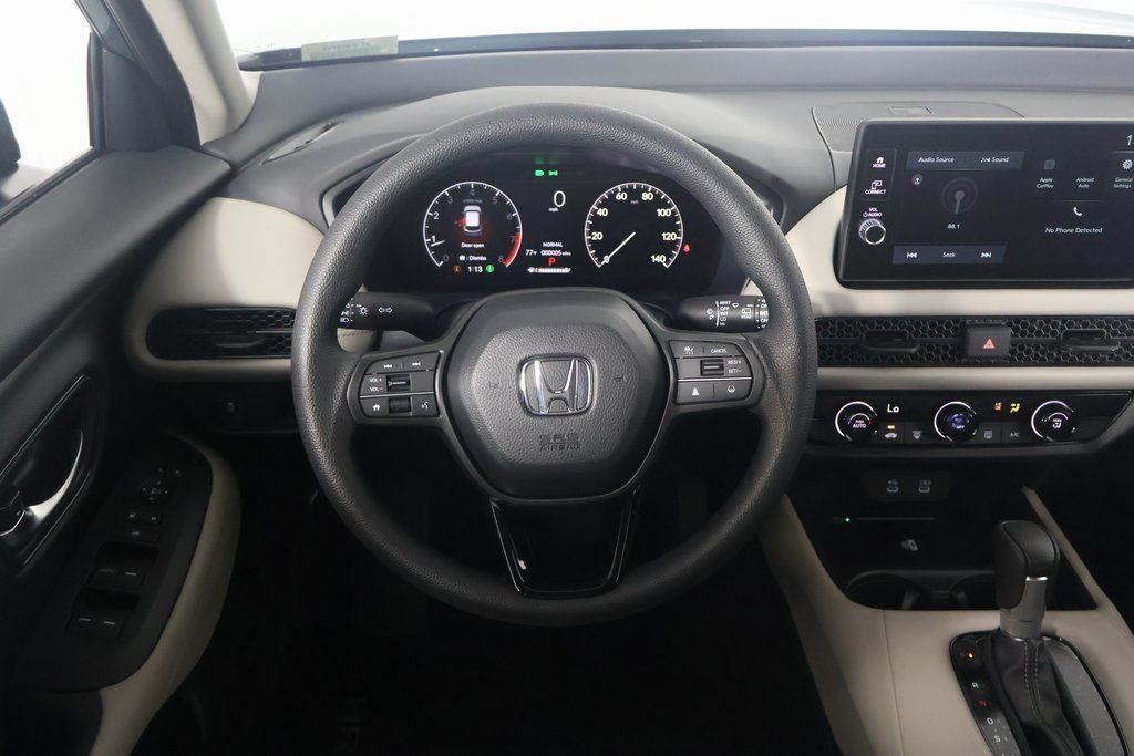 2026 Honda HR-V LX photo 3