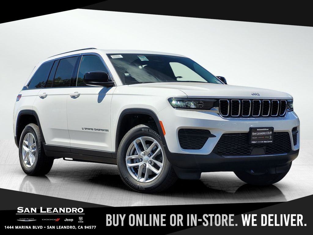 2025 Jeep Grand Cherokee Laredo's photo
