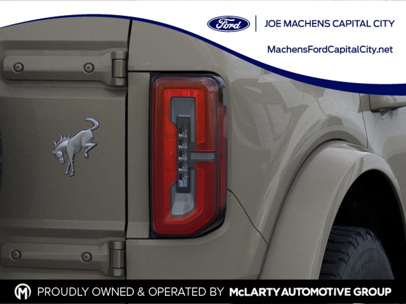2025 Ford Bronco Outer Banks photo 20