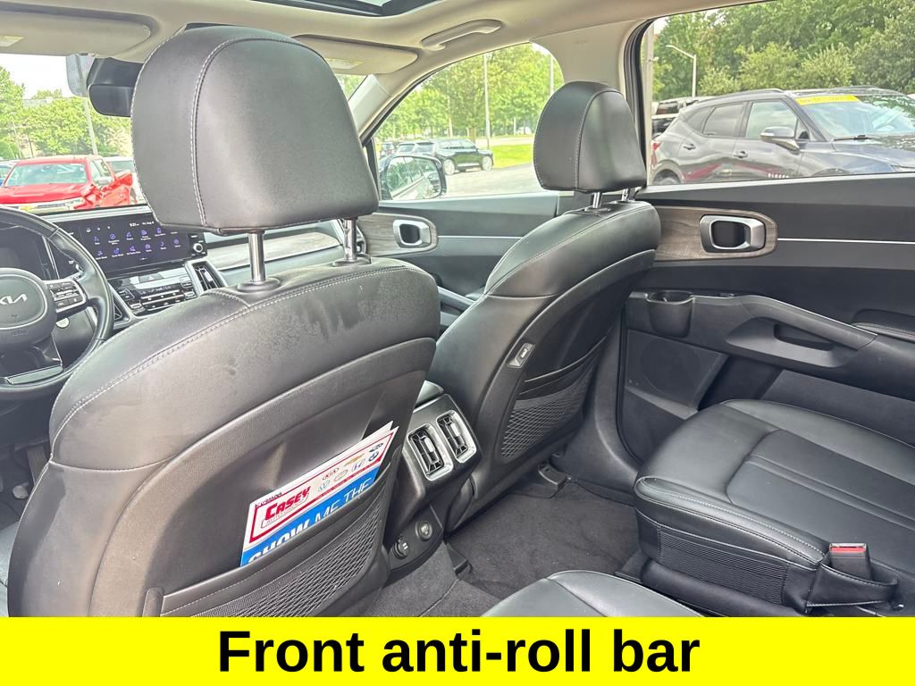 2022 Kia Sorento EX photo 25