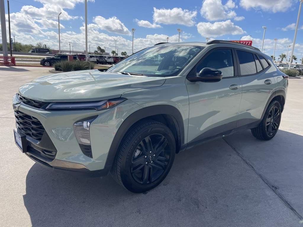 2025 Chevrolet Trax ACTIV photo 3