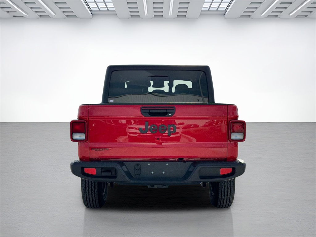 2025 Jeep Gladiator Sport S photo 4