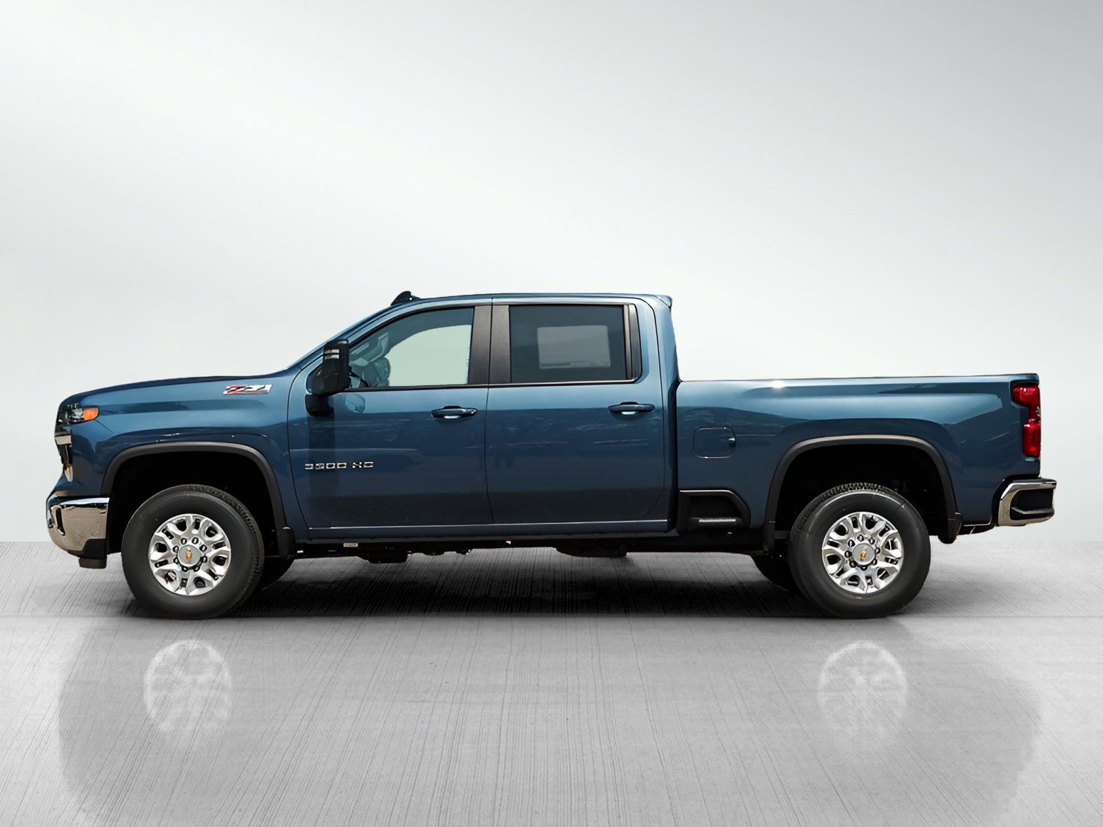 New 2025 Chevrolet Silverado 3500 HD LT Crew Cab in White