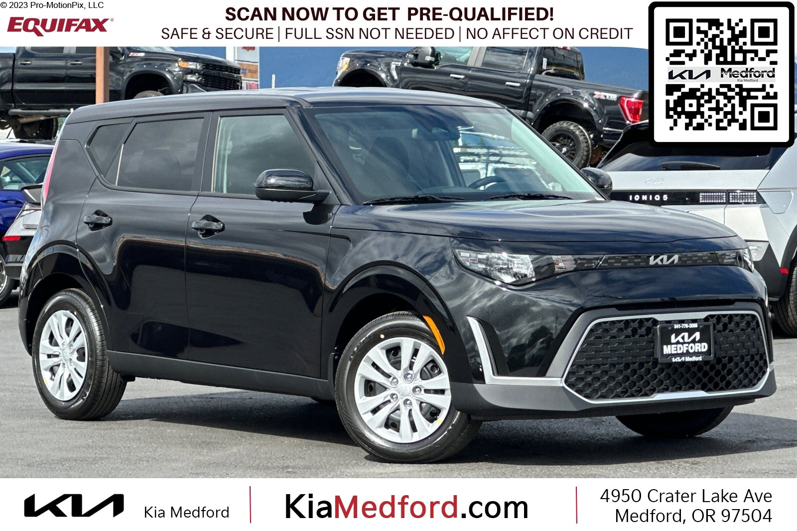 2025 Kia Soul LX's photo