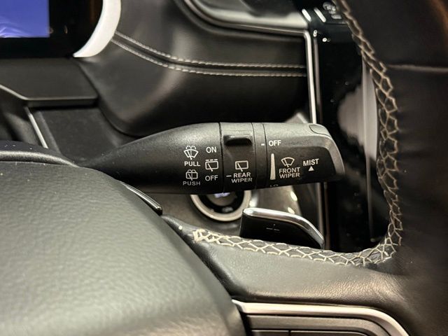 2021 Jeep Grand Cherokee Laredo photo 14