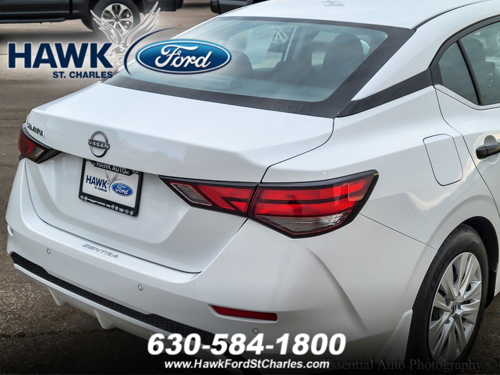 2025 Nissan Sentra S photo 4