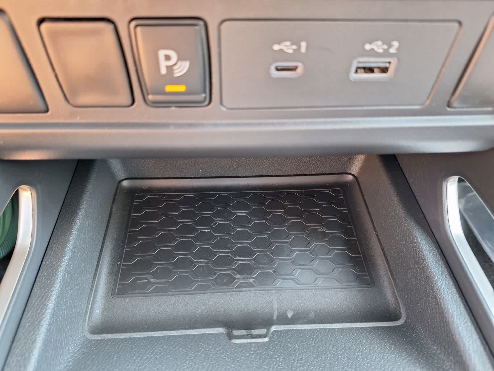 2025 Nissan Frontier Crew Cab SV photo 17
