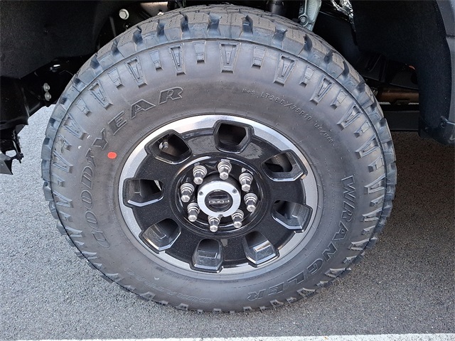 2025 Ford F-350 XLT photo 4