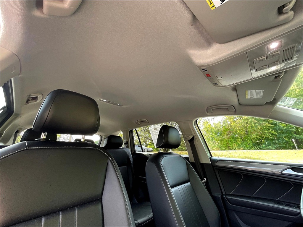 2024 Volkswagen Tiguan SE Wolfsburg Edition photo 6