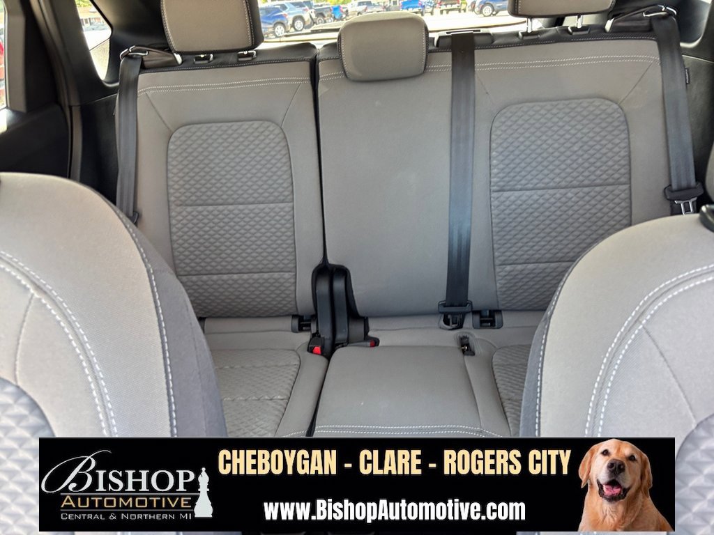 2022 Ford Escape SE photo 9
