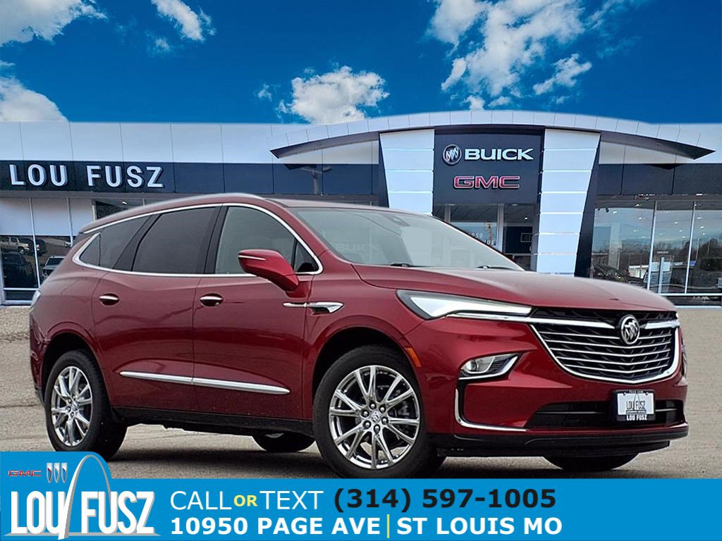 2023 Buick Enclave Essence's photo