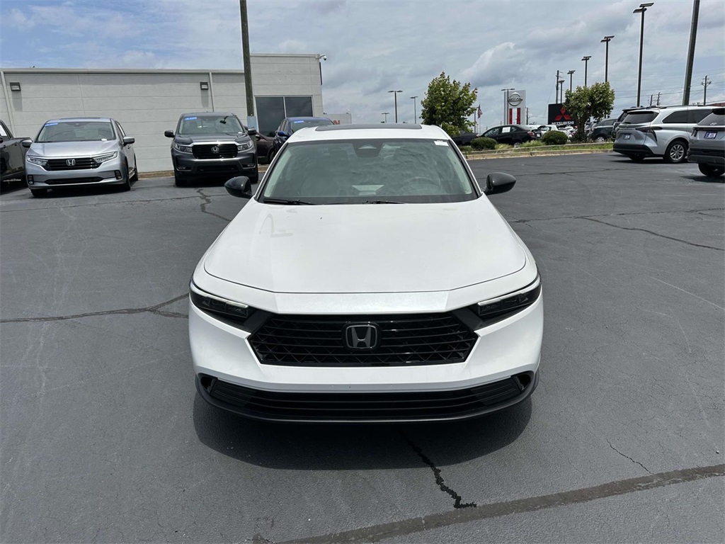 2025 Honda Accord SE photo 2