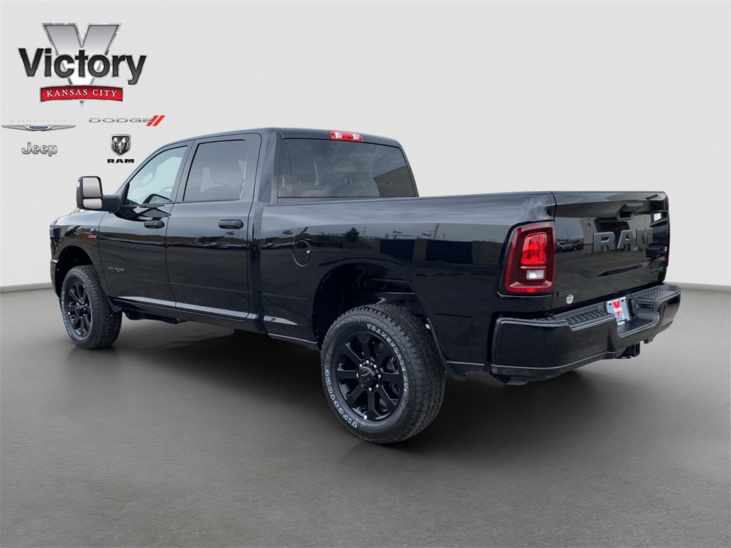2025 Ram 2500 Big Horn photo 3