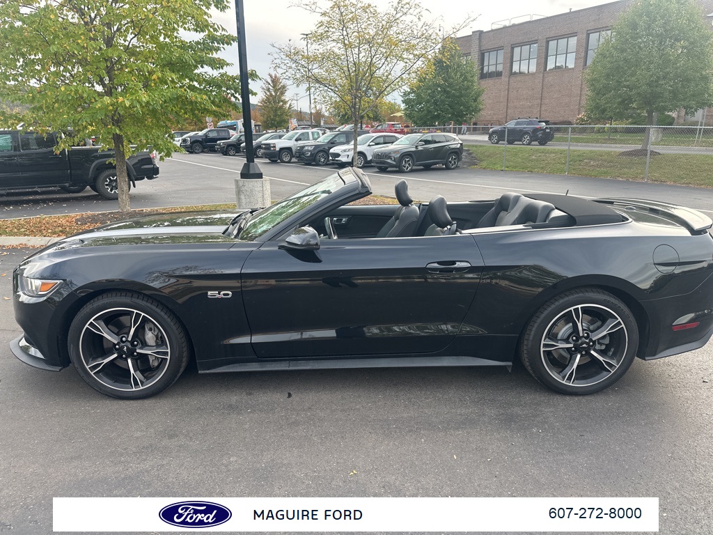 2016 Ford Mustang GT Premium California Special photo 16