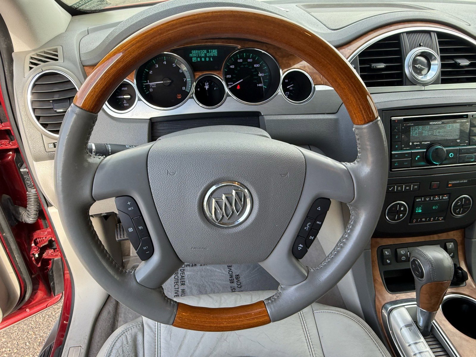 2010 Buick Enclave CXL photo 15