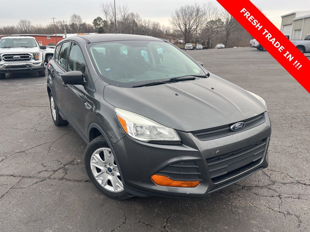 2016 Ford Escape S
