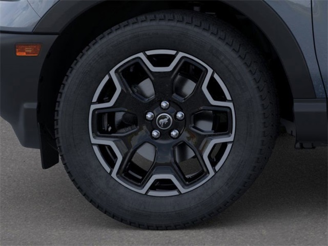 2025 Ford Bronco Sport Outer Banks photo 18