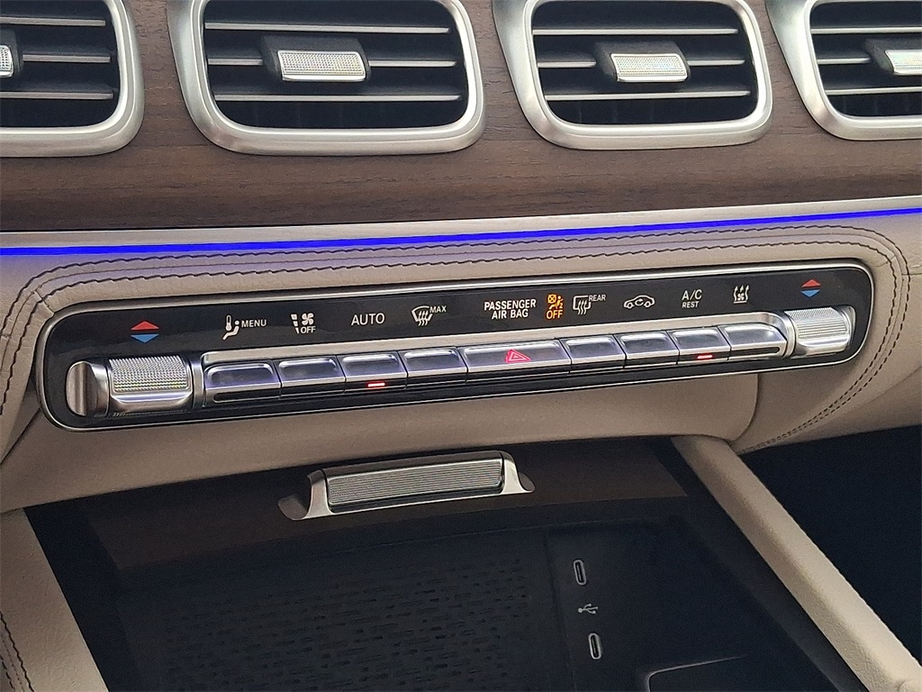 2025 Mercedes Benz GLE 450e 4MATIC photo 17