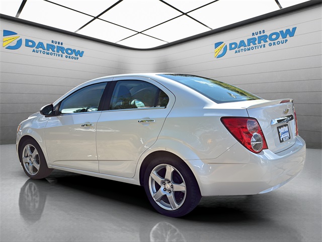 2015 Chevrolet Sonic LTZ photo 3