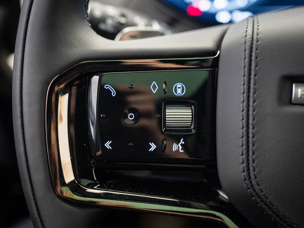 2025 Land Rover Range Rover Sport SE photo 22