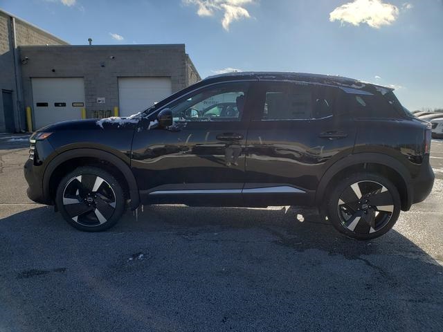 2025 Nissan Kicks SR photo 4