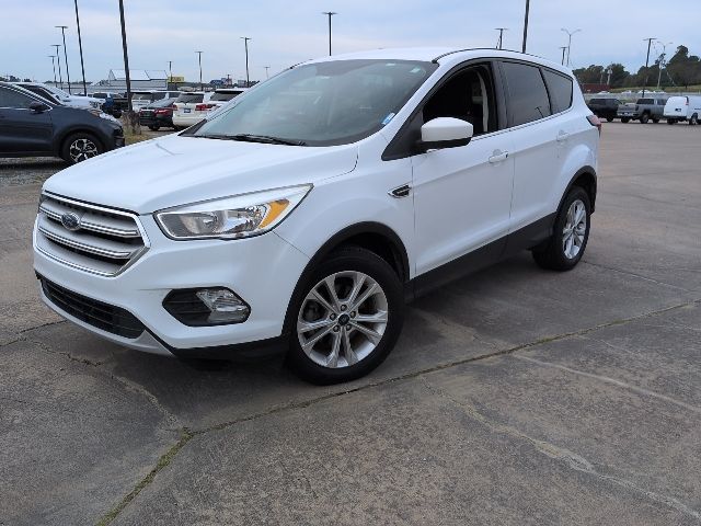 2019 Ford Escape SE photo 3
