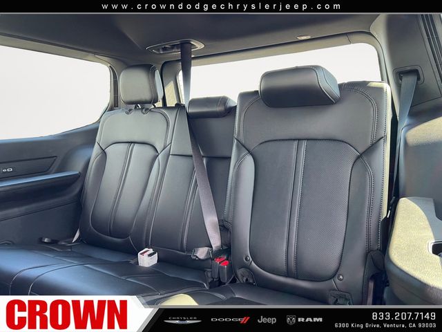 2025 Jeep Wagoneer Base photo 12