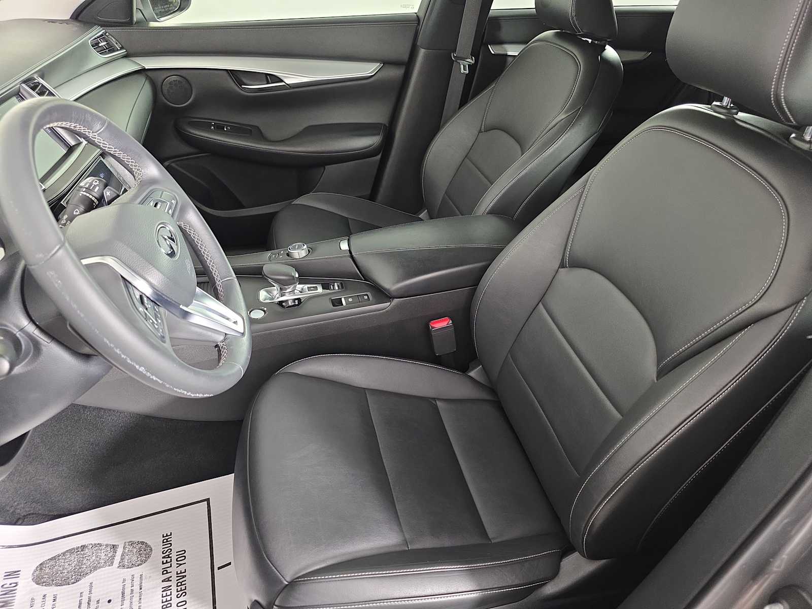 2020 Infiniti QX50 Luxe photo 23